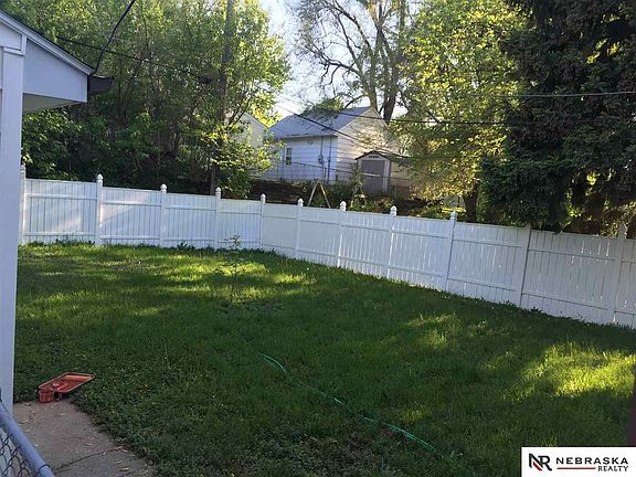 4th image of 5513 Holmes St