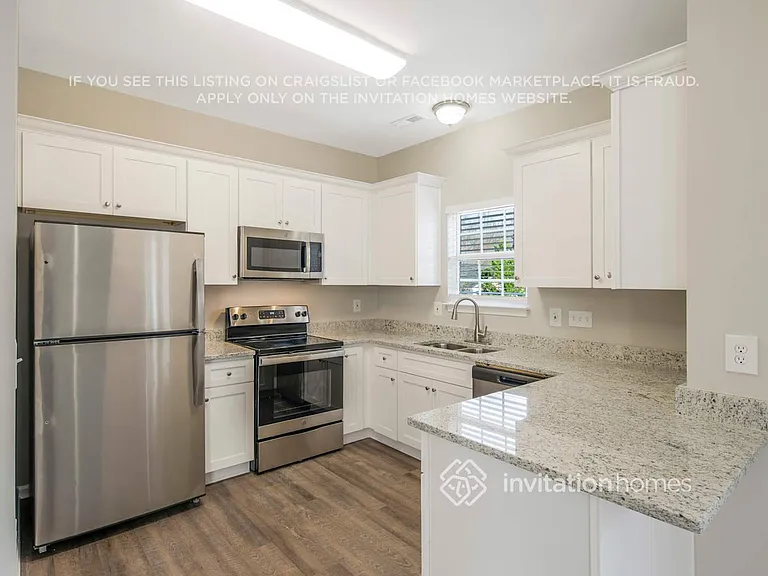 3732 Bullard St — Photo 13