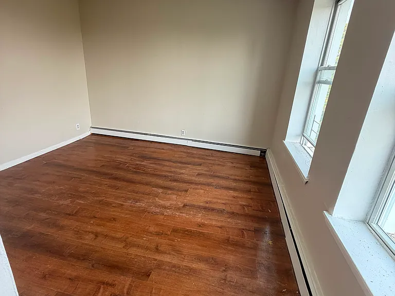322 Park Ave #14 — Photo 6