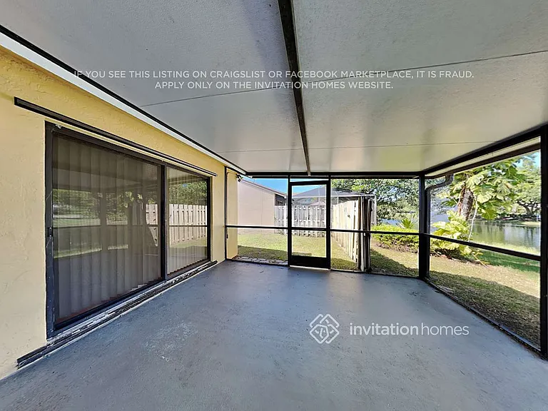 13641 Newport Mnr — Photo 15