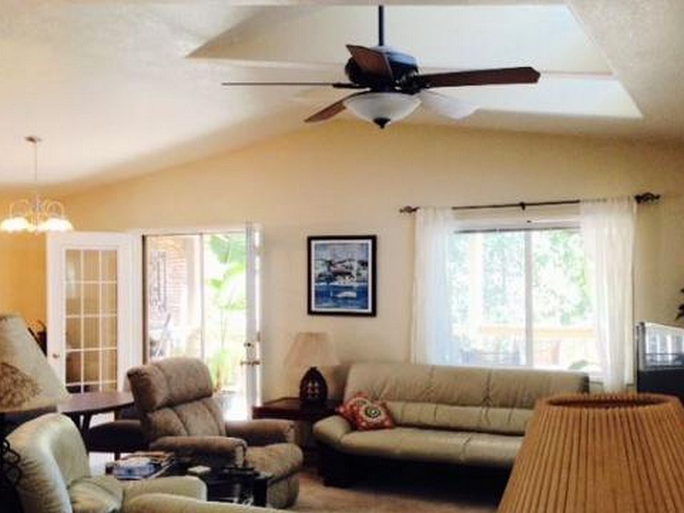 2nd image of 1631 Harbison Canyon Rd #35