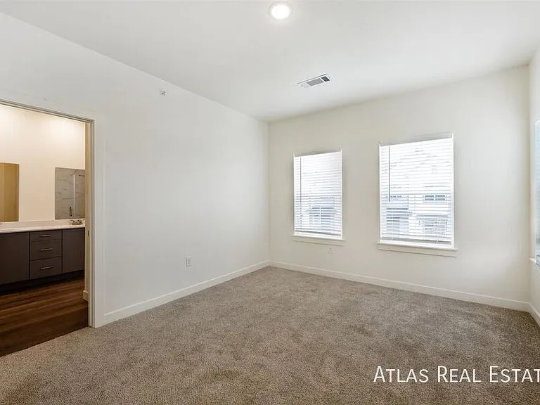 The Villas at Ridgeline Vista — Photo 82