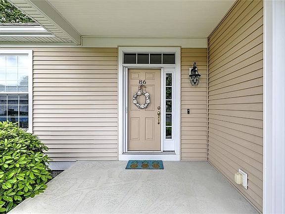 3rd image of 170 Providence Pike Unit 86