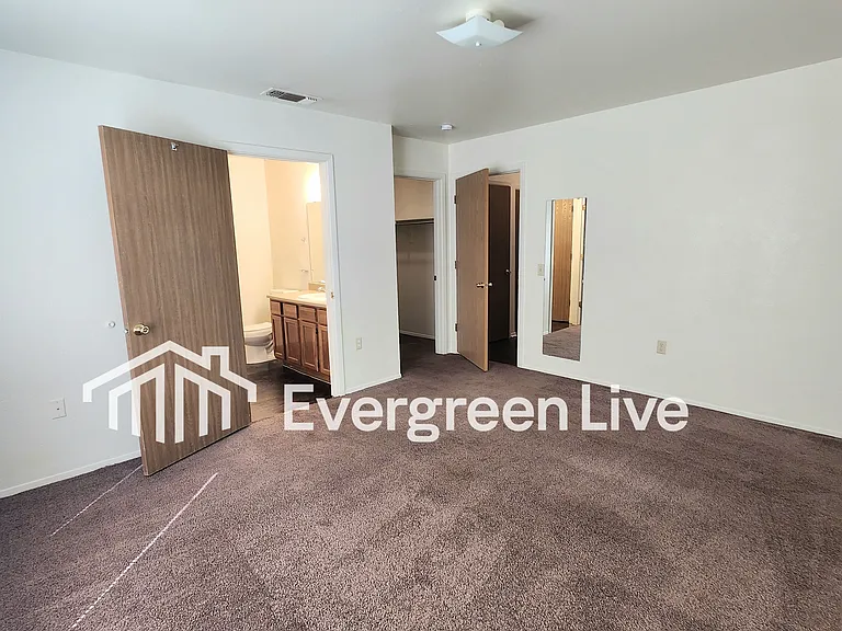 212 Fireball Dr — Photo 16