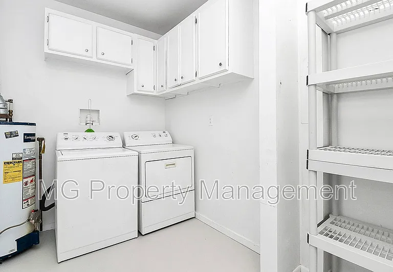 5039 Baylor Dr — Photo 9