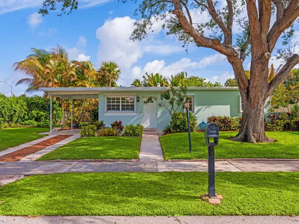 1439 W Broome Street, Lantana, FL 33462