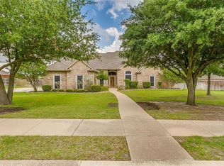 1653 Plum Creek Dr, Midlothian, TX 76065