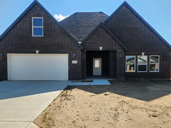 1912 Topaz Rd, Pryor, OK 74361