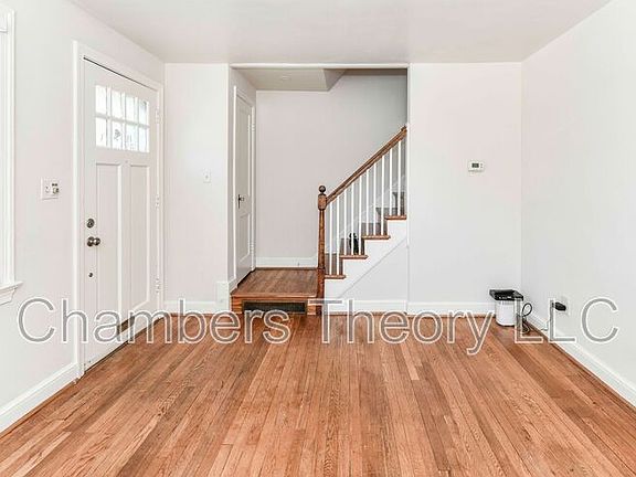 3rd image of 2051 N Brandywine St