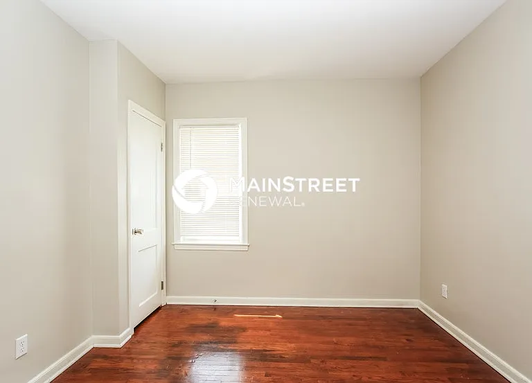 731 S Highland Ave — Photo 13