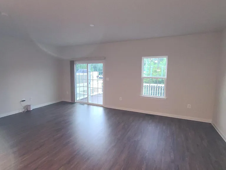 1006 Valley Run Dr — Photo 17