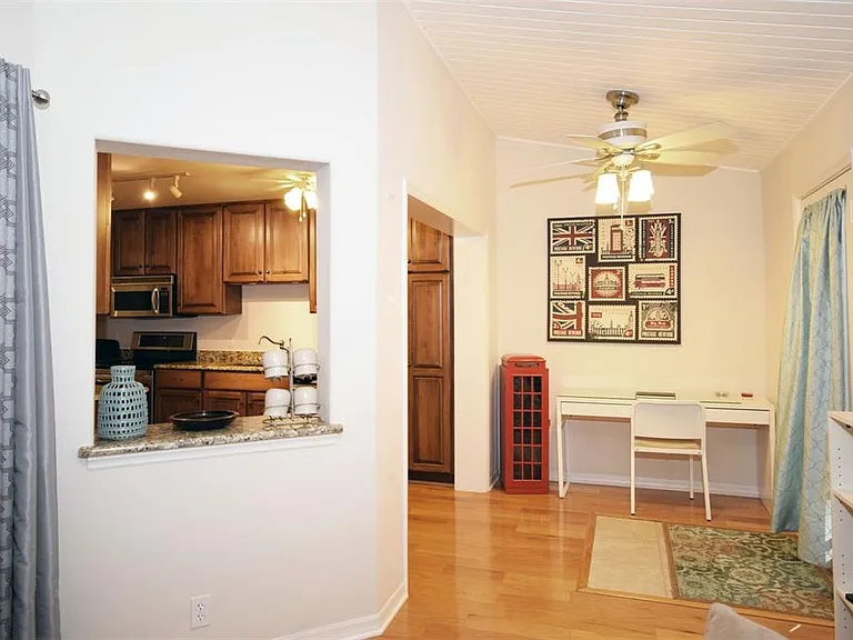 231 Southampton Ln #277 — Photo 15