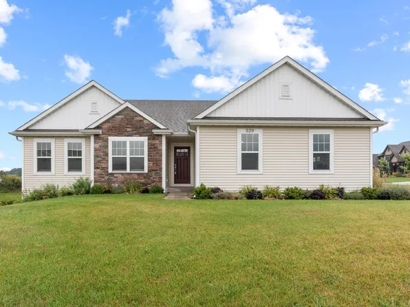 529 Spur ROAD, Slinger, WI 53086