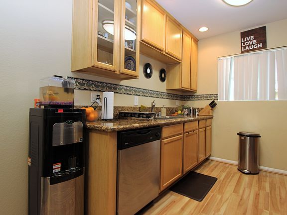 2nd image of 453 Graves Ave Unit 27