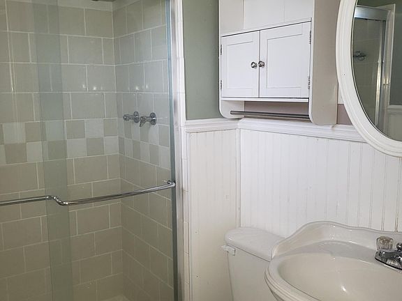 5th image of 600 Lawnview Dr