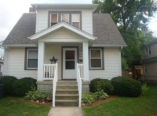 719 E Clark St, Crown Point, IN 46307