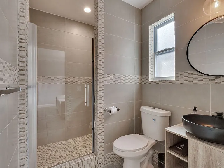 415 S Hyer Ave #B — Photo 15