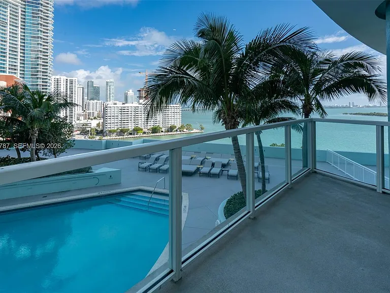 1900 N Bayshore Dr #3612 — Photo 25