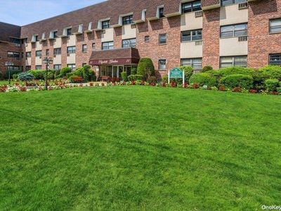 25 Elizabeth Street #3Z, Farmingdale, NY, 11735