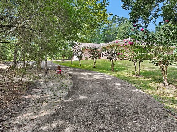2nd image of 4114 Sweetgum Dr