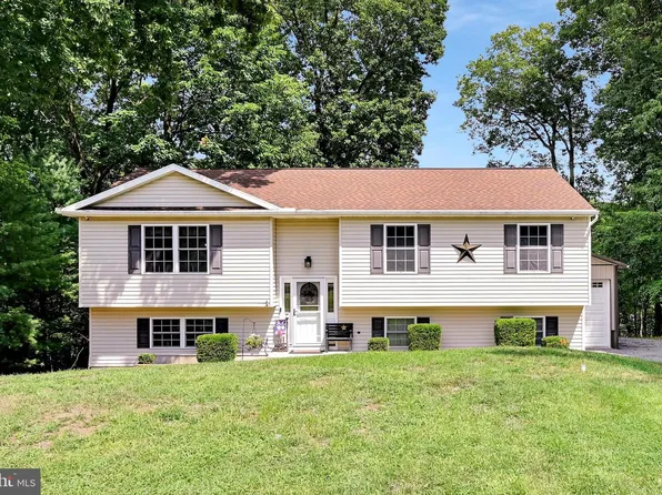 516 Coyote Dr, Auburn, PA 17922