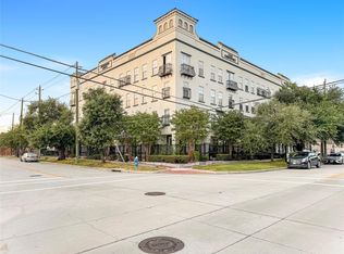 2216 Chenevert St UNIT 4, Houston, TX 77003