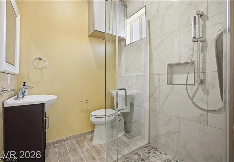 2765 Struan Ave — Photo 43