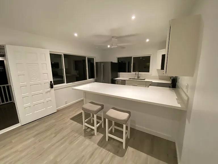 402 E Lanikaula St #A — Photo 5