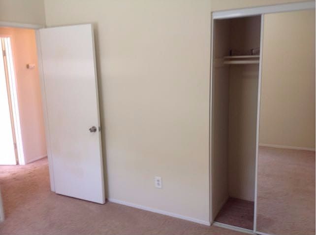 2nd image of 371 Bahia St