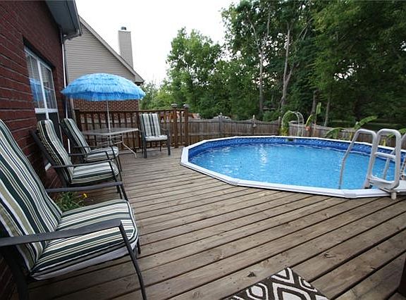 3rd image of 5106 Honeybee Dr