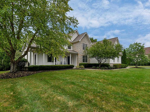 3rd image of 7732 Havens Ct W