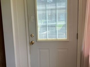 504 S Seminole Ave, Weleetka, OK 74880