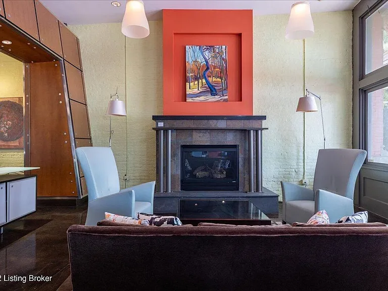 309 E Market St #313 — Photo 13