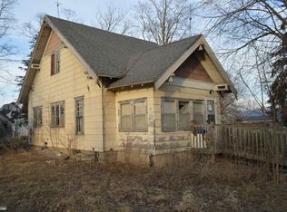 3203 3rd St, Colwell, IA 50620