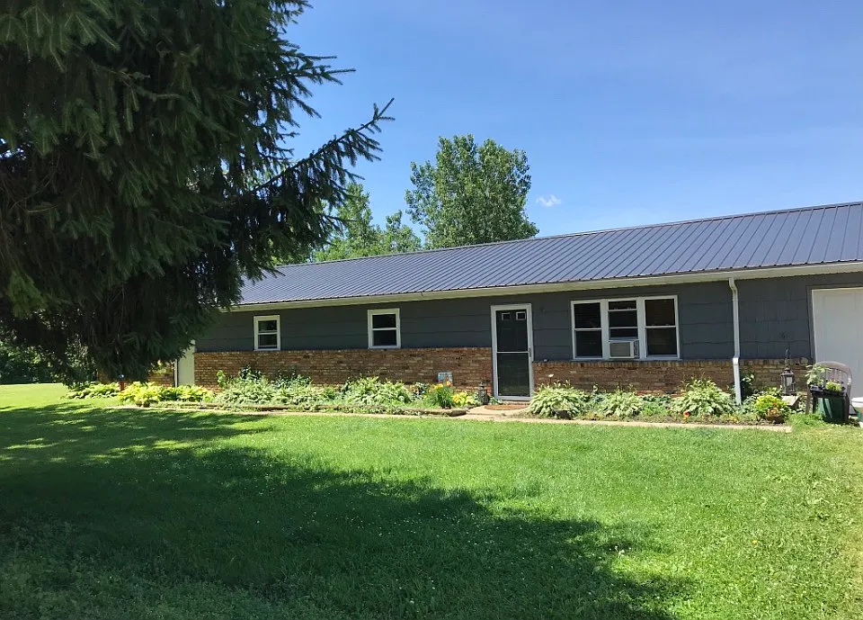 2211 N Urbana Lisbon Rd