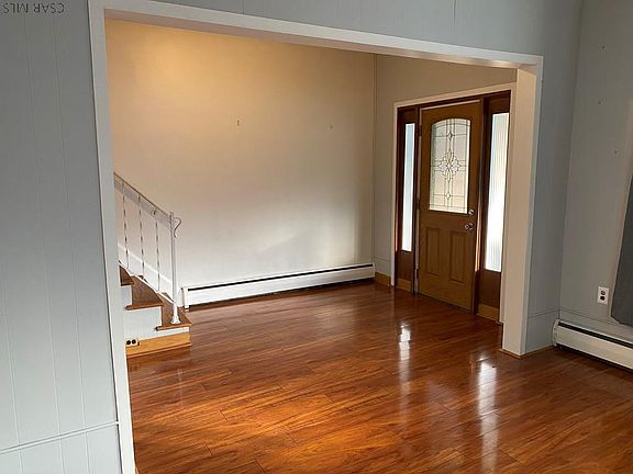 5th image of 714 Ferndale Ave