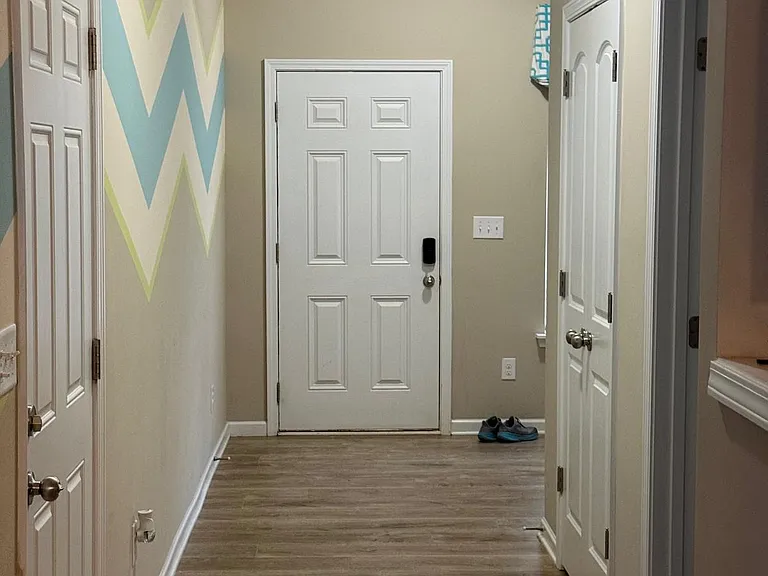 8409 Summerford Dr — Photo 20