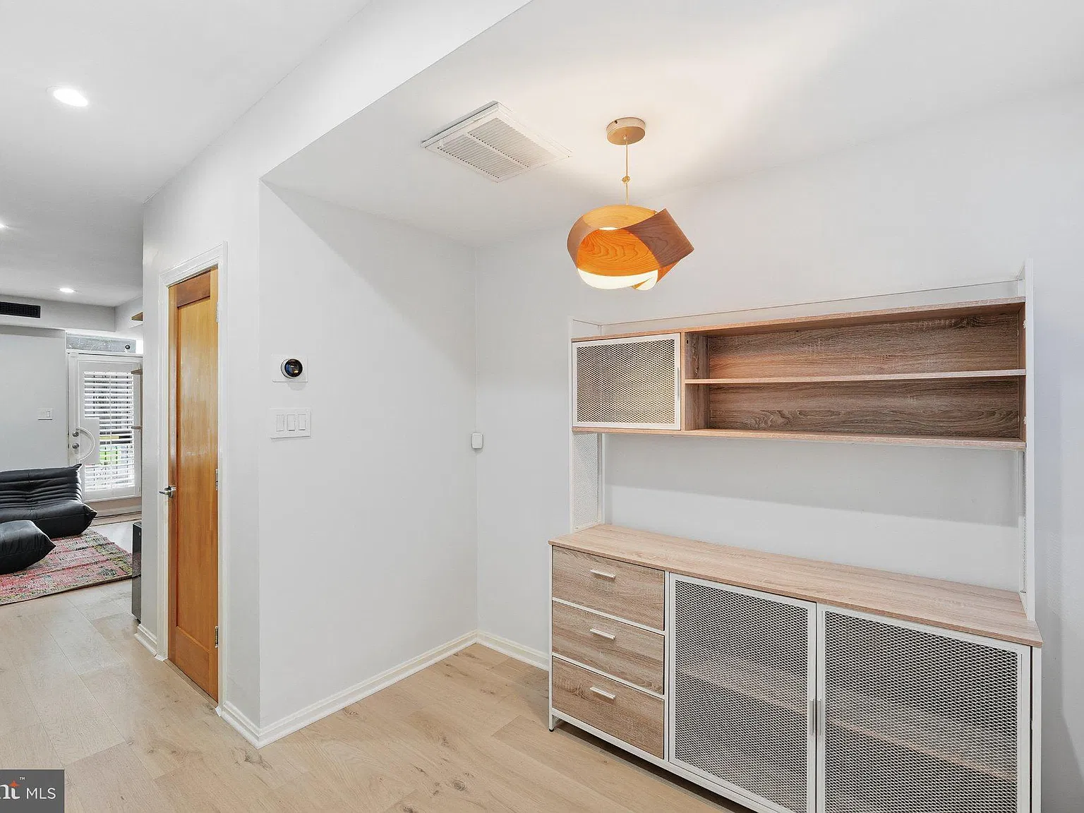 2 bed, 1.5 bath, 920 sqft, $3,950 — Photo 4