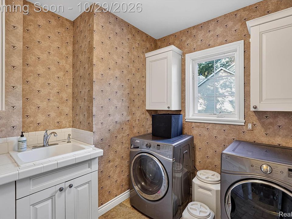 2282 Sandlewood Dr, photo 23