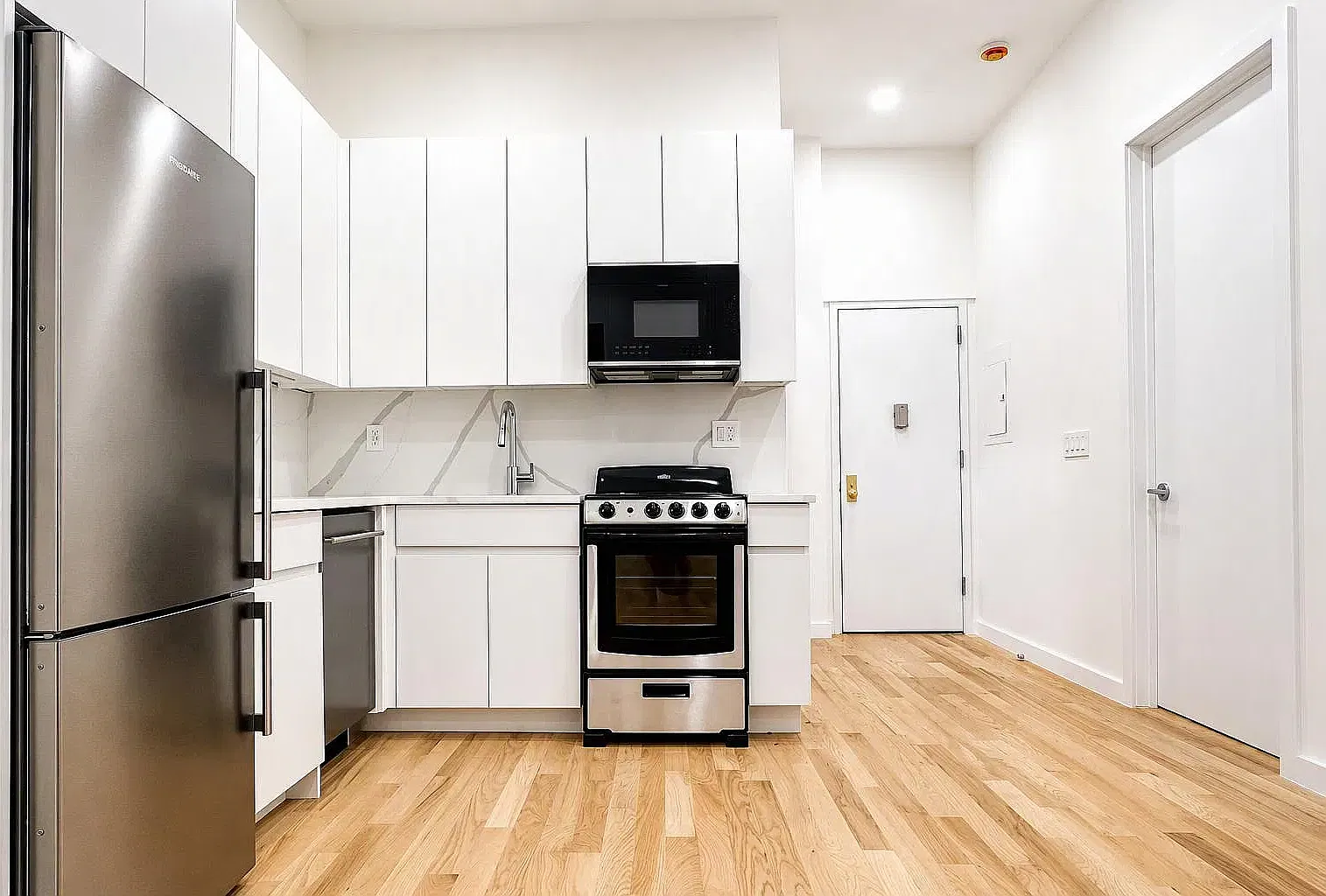 445 East 78th Street — Photo 3