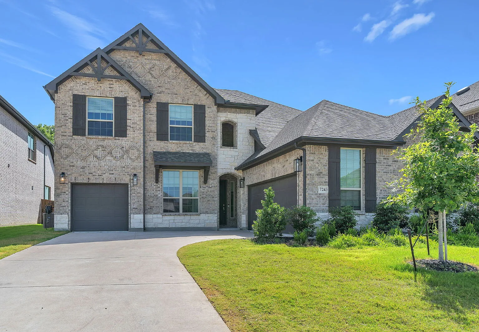5 bed, 4.0 bath, 3348 sqft, $3,850 — Photo 1
