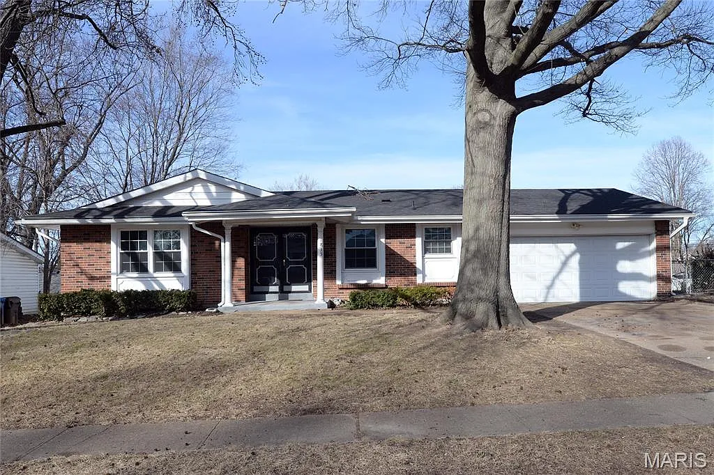 Building Photo - 1835 Ardmore Dr