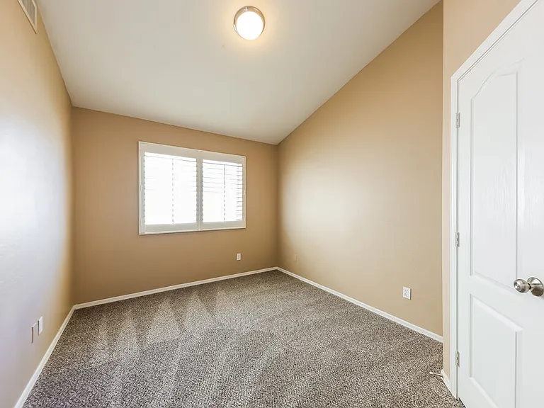 13122 W Wilshire Dr — Photo 14
