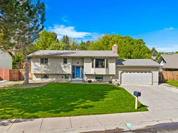 2708 Dawn Dr, Great Falls, MT 59404