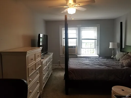 Rented by Corcoran | media 7