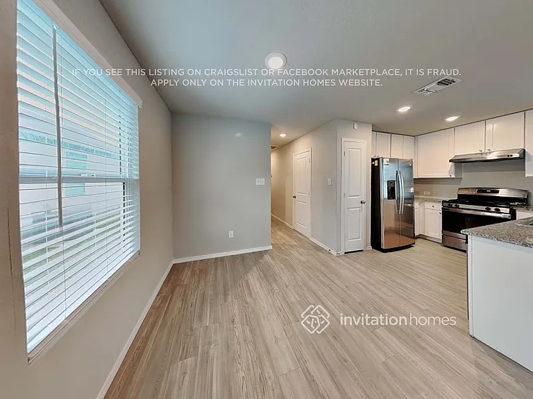 5407 Verdugos Palace — Photo 5
