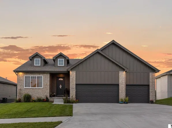 12760 Mormon St, Omaha, NE 68142