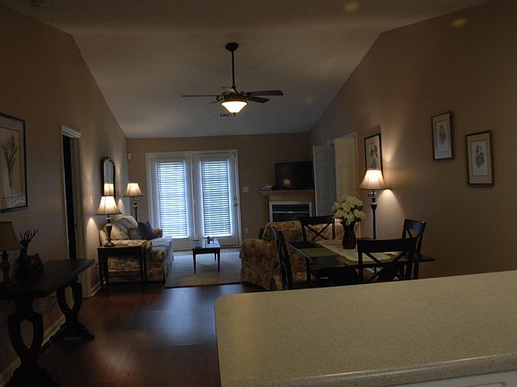 5th image of 1219 1221 Longpoint Dr Drive