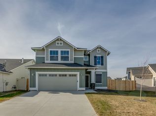 687 N Stucker Ave, Meridian, ID 83642