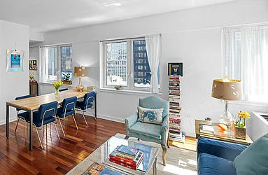 Rented by R New York